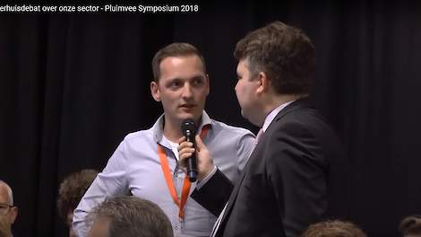 „Het is schandalig dat de hele wereld naar ons kijkt, maar er in Nederland veel kritiek op de sector is. Dus moeten we juist hier werken aan ons imago”, zegt Pim van Hooff, accountmanager vleeskuikens en ouderdieren van Vencomatic. „Als dat lukt wordt het