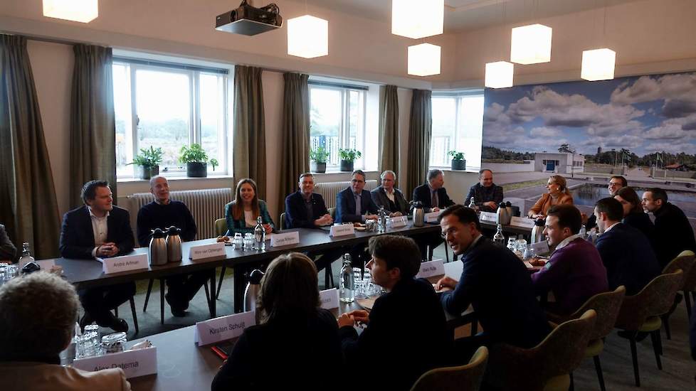 Het rondetafelgesprek in Gebouw A.