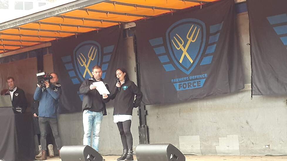 Lucinda Middelhof, regiobeheerder FDF Overijssel, aan het woord.