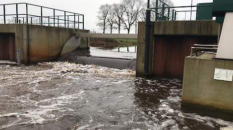 Een stuw in het werkgebied van waterschap WDODelta.