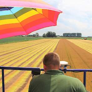 De vlasplukker heeft een werkbreedte van 2,50 meter.