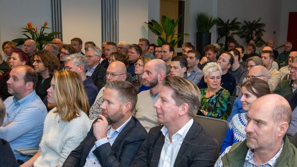 Tijdens het middagprogramma was de zaal goed gevuld met geïnteresseerden die binnen de agrarische sector opereren.