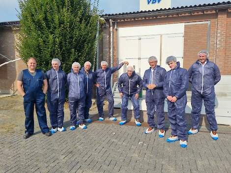 Een foto van het werkbezoek.